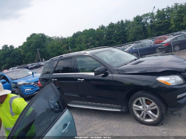 45818057 :رقم المزاد ، 4JGDA5HB1FA587261 vin ، 2015 Mercedes-benz Ml 350 4matic مزاد بيع