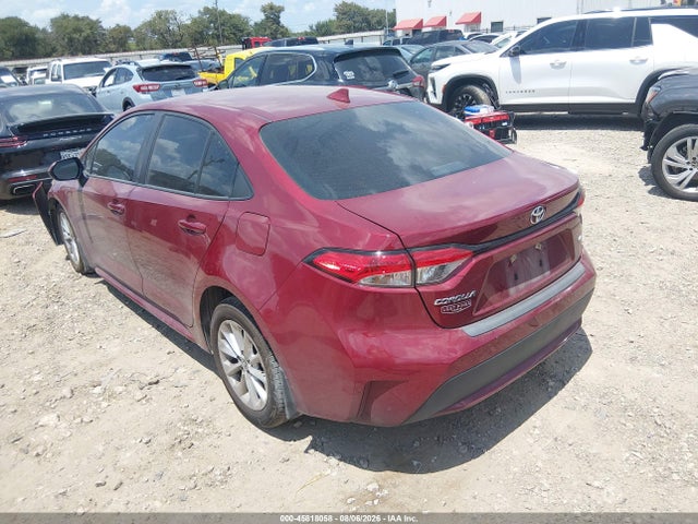 45818058 :رقم المزاد ، 5YFVPMAE8NP331280 vin ، 2022 Toyota Corolla Le مزاد بيع