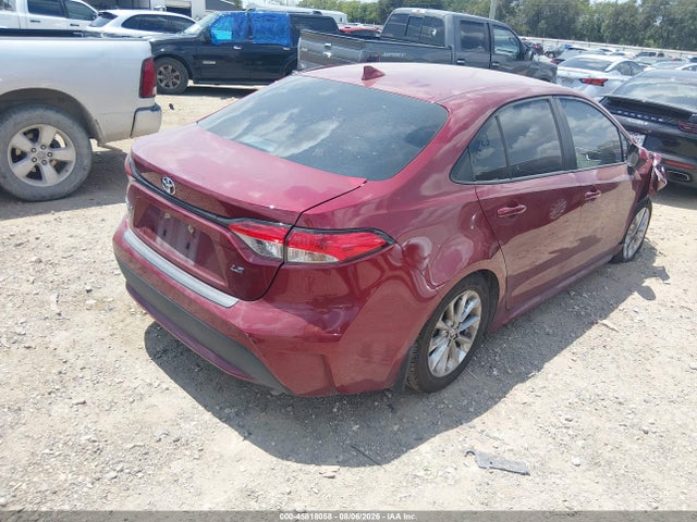 45818058 :رقم المزاد ، 5YFVPMAE8NP331280 vin ، 2022 Toyota Corolla Le مزاد بيع