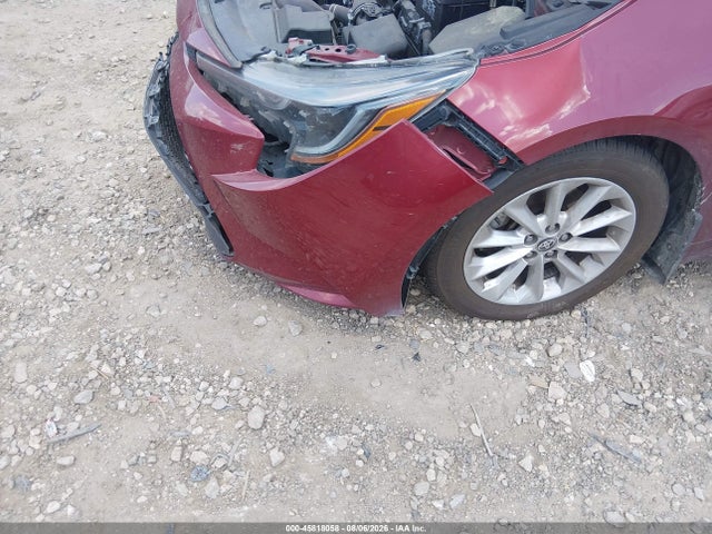 45818058 :رقم المزاد ، 5YFVPMAE8NP331280 vin ، 2022 Toyota Corolla Le مزاد بيع
