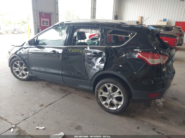 45818069 :رقم المزاد ، 1FMCU9JX1GUB72487 vin ، 2016 Ford Escape Titanium مزاد بيع