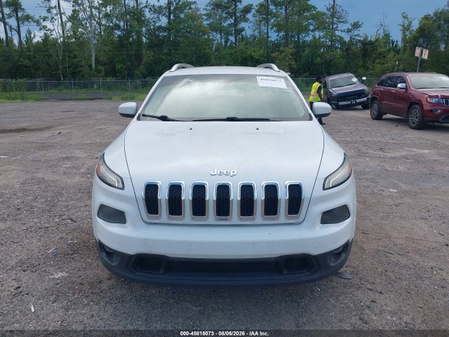 45818073 :رقم المزاد ، 1C4PJLCB5GW324868 vin ، 2016 Jeep Cherokee Latitude مزاد بيع