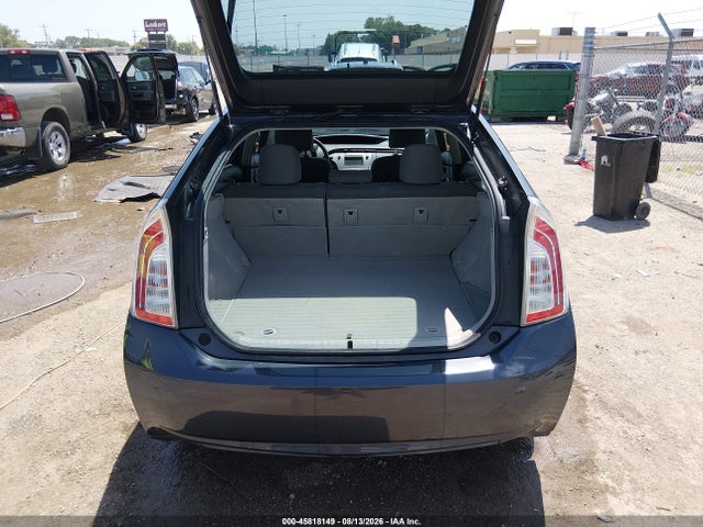 Toyota Prius Three 2015 JTDKN3DU7F1875703 Image 16