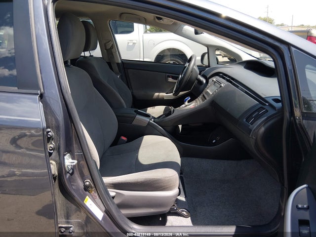 Toyota Prius Three 2015 JTDKN3DU7F1875703 Image 5