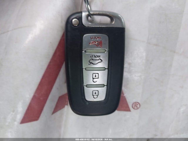 45818152 :رقم المزاد ، 5NPEC4AC4BH235021 vin ، 2011 Hyundai Sonata Se مزاد بيع