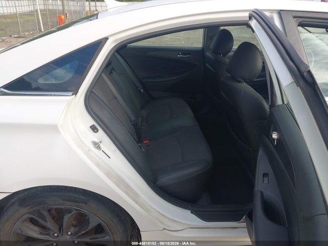 45818152 :رقم المزاد ، 5NPEC4AC4BH235021 vin ، 2011 Hyundai Sonata Se مزاد بيع