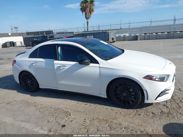 Продажа на аукционе авто 2021 Mercedes-benz Amg A 35 4matic, vin: W1K3G5BB8MJ275643, номер лота: 45818175