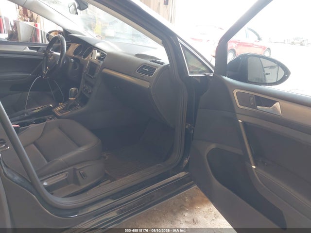 Продаж на аукціоні авто 2016 Volkswagen Golf Tsi Se 4-door, vin: 3VW217AU3GM022143, номер лоту: 45818176
