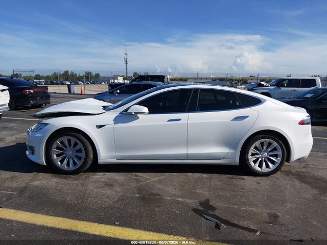 Tesla MODEL S 2017 5YJSA1E27HF204183 Image 13