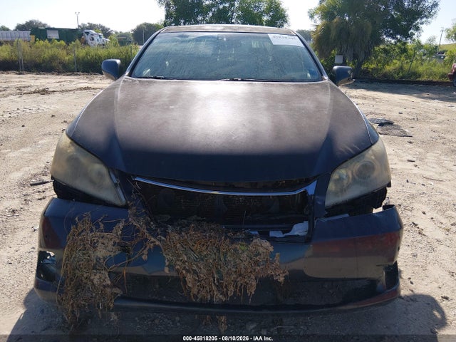 45818205 :رقم المزاد ، JTHBK1EG2B2455369 vin ، 2011 Lexus Es 350 مزاد بيع