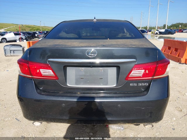 45818205 :رقم المزاد ، JTHBK1EG2B2455369 vin ، 2011 Lexus Es 350 مزاد بيع