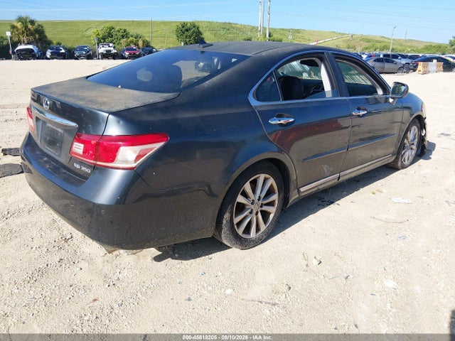 45818205 :رقم المزاد ، JTHBK1EG2B2455369 vin ، 2011 Lexus Es 350 مزاد بيع