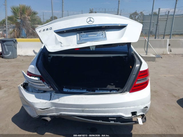 Aukcja sprzedaży 2013 Mercedes-benz C 250 Sport, vin: WDDGF4HB7DR255777, numer aukcji: 45818213