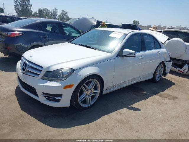 Aukcja sprzedaży 2013 Mercedes-benz C 250 Sport, vin: WDDGF4HB7DR255777, numer aukcji: 45818213