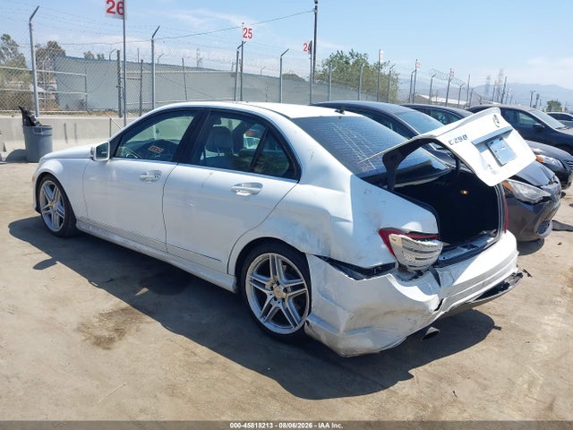 Aukcja sprzedaży 2013 Mercedes-benz C 250 Sport, vin: WDDGF4HB7DR255777, numer aukcji: 45818213