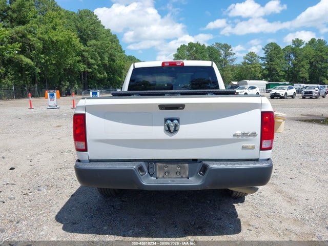 45818234 :رقم المزاد ، 1C6RR7FG8HS605708 vin ، 2017 Ram 1500 مزاد بيع