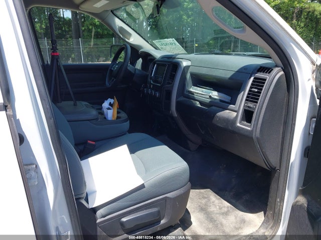 45818234 :رقم المزاد ، 1C6RR7FG8HS605708 vin ، 2017 Ram 1500 مزاد بيع