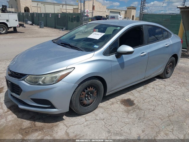 Chevrolet Cruze Ls Auto 2018 1G1BC5SM1J7124597 Image 2
