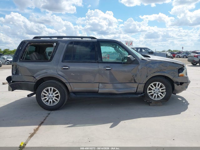 Продажа на аукционе авто 2011 Ford Expedition Xlt, vin: 1FMJU1H56BEF53607, номер лота: 45818272