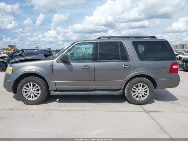 Продажа на аукционе авто 2011 Ford Expedition Xlt, vin: 1FMJU1H56BEF53607, номер лота: 45818272