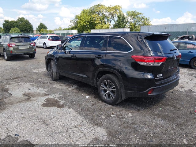 5TDBZRFH2HS471690 Toyota Highlander Le