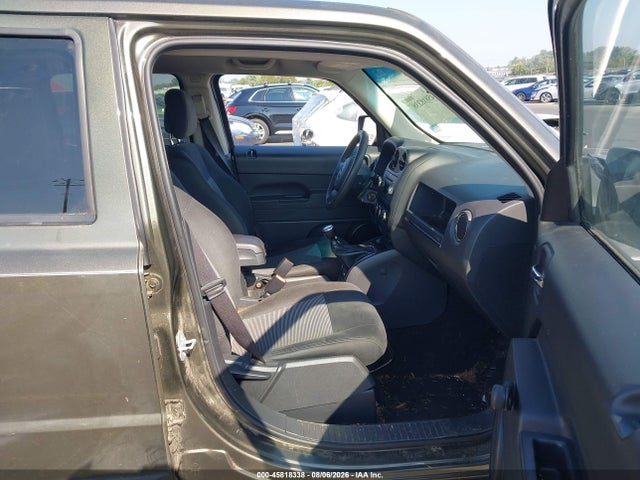 1C4NJPBA7GD527375 Jeep Patriot Sport