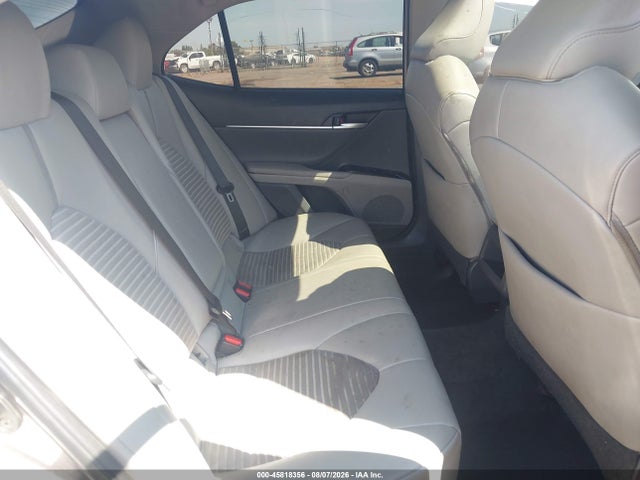 4T1B11HK2JU571366 Toyota CAMRY SE