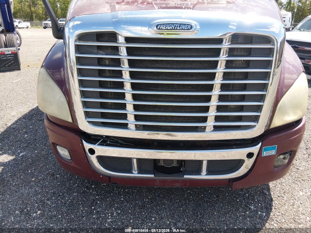 Продажа на аукционе авто 2010 Freightliner Cascadia 125, vin: 1FUJGLDRXASAK8951, номер лота: 45818455