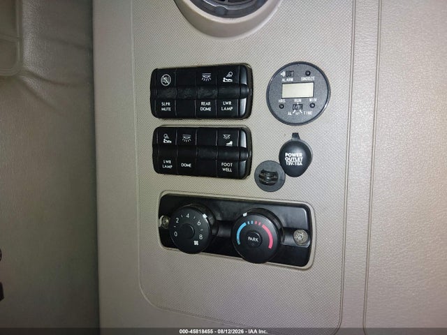 Продажа на аукционе авто 2010 Freightliner Cascadia 125, vin: 1FUJGLDRXASAK8951, номер лота: 45818455
