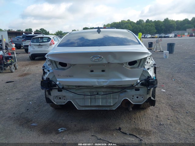 Продажа на аукционе авто 2018 Hyundai Elantra Value Edition, vin: 5NPD84LF0JH277706, номер лота: 45818517