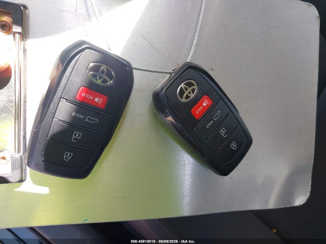 45818518 :رقم المزاد ، JTDBCMFE2T3156618 vin ، 2026 Toyota Corolla Hybrid Hybrid Le مزاد بيع