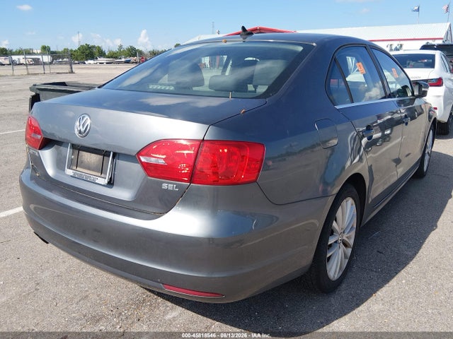 3VWL07AJXEM382715 Volkswagen Jetta 1.8t Sel