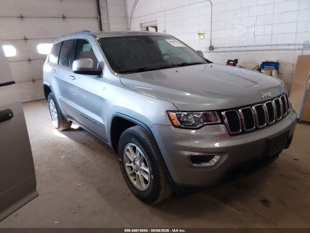 Продаж на аукціоні авто 2018 Jeep Grand Cherokee Laredo E 4x4, vin: 1C4RJFAG1JC161878, номер лоту: 45818584