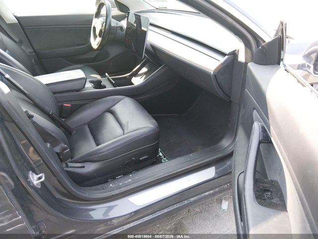 Tesla Model 3 Long Range/performance 2018 5YJ3E1EB3JF132302 Image 5