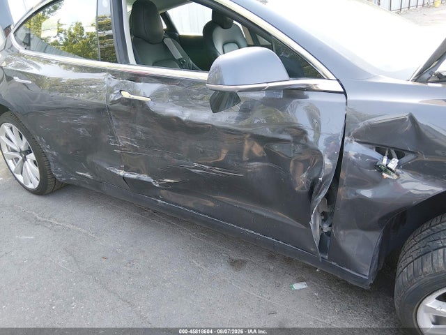 Tesla Model 3 Long Range/performance 2018 5YJ3E1EB3JF132302 Image 6
