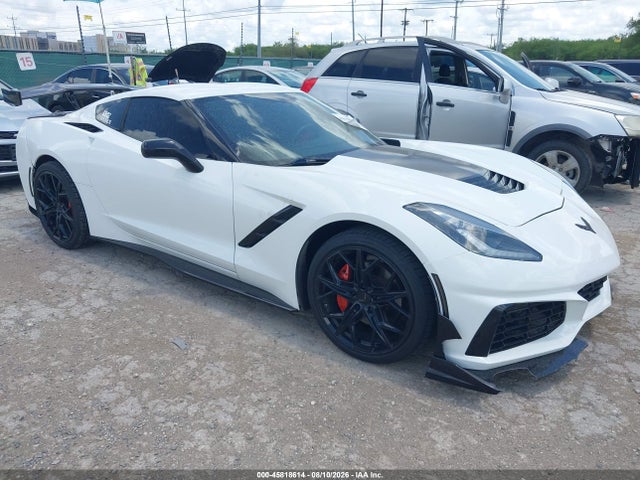 Chevrolet CORVETTE STINGRAY 2017 1G1YB2D75H5117192 головне зображення