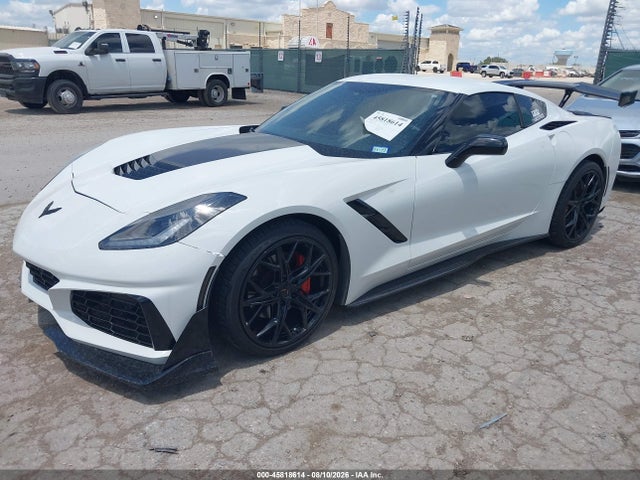 Chevrolet CORVETTE STINGRAY 2017 1G1YB2D75H5117192 Image 2