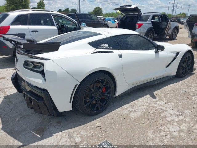 Chevrolet CORVETTE STINGRAY 2017 1G1YB2D75H5117192 Image 4