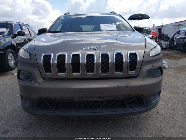 45818636 :رقم المزاد ، 1C4PJLAS0HW591758 vin ، 2017 Jeep Cherokee Sport مزاد بيع