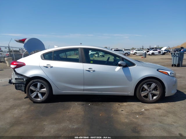 2018 Kia Forte Lx მანქანა იყიდება აუქციონზე, vin: 3KPFL4A71JE169893, აუქციონის ნომერი: 45818640
