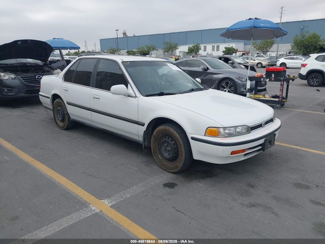 1992 Honda Accord Lx/ex მანქანა იყიდება აუქციონზე, vin: JHMCB7652NC035095, აუქციონის ნომერი: 45818644
