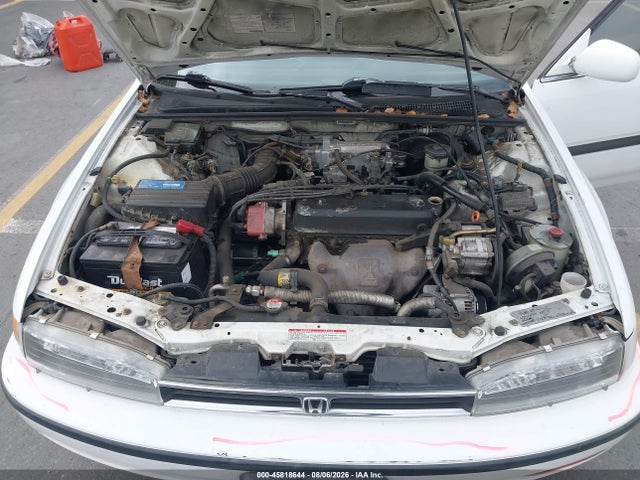 1992 Honda Accord Lx/ex მანქანა იყიდება აუქციონზე, vin: JHMCB7652NC035095, აუქციონის ნომერი: 45818644