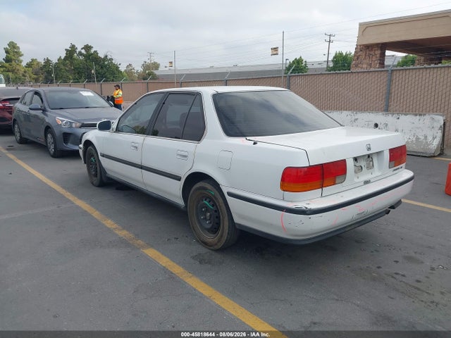 1992 Honda Accord Lx/ex მანქანა იყიდება აუქციონზე, vin: JHMCB7652NC035095, აუქციონის ნომერი: 45818644