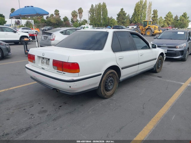 1992 Honda Accord Lx/ex მანქანა იყიდება აუქციონზე, vin: JHMCB7652NC035095, აუქციონის ნომერი: 45818644