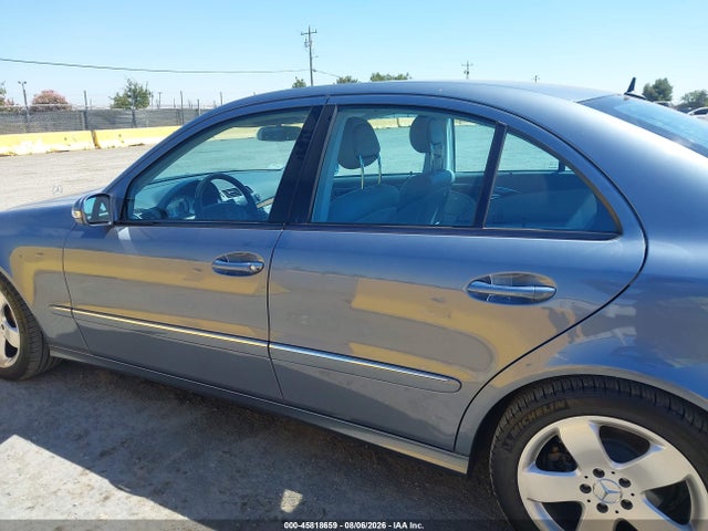 Продажа на аукционе авто 2006 Mercedes-benz E 350, vin: WDBUF56J26A801804, номер лота: 45818659