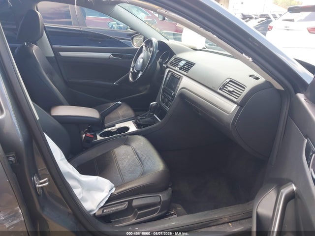 Продажа на аукционе авто 2019 Volkswagen Passat 2.0t Wolfsburg Edition, vin: 1VWLA7A34KC008015, номер лота: 45818660