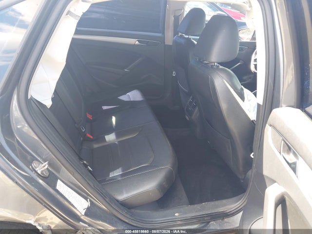 Продажа на аукционе авто 2019 Volkswagen Passat 2.0t Wolfsburg Edition, vin: 1VWLA7A34KC008015, номер лота: 45818660