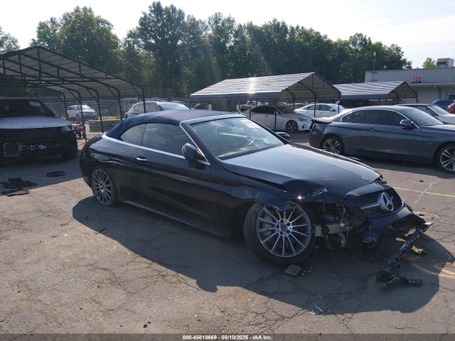 45818669 :رقم المزاد ، WDDWK4JB4HF522611 vin ، 2017 Mercedes-benz C 300 مزاد بيع