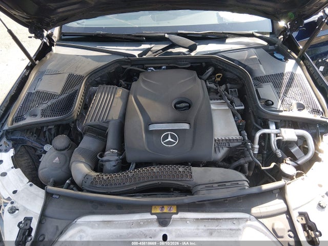 45818669 :رقم المزاد ، WDDWK4JB4HF522611 vin ، 2017 Mercedes-benz C 300 مزاد بيع