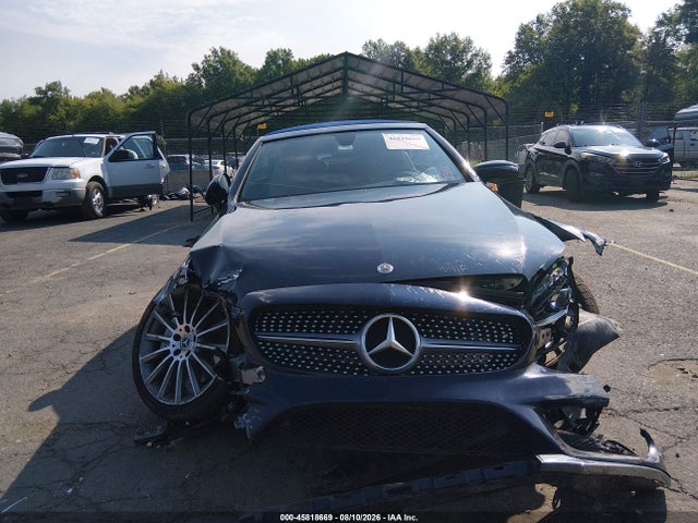 45818669 :رقم المزاد ، WDDWK4JB4HF522611 vin ، 2017 Mercedes-benz C 300 مزاد بيع